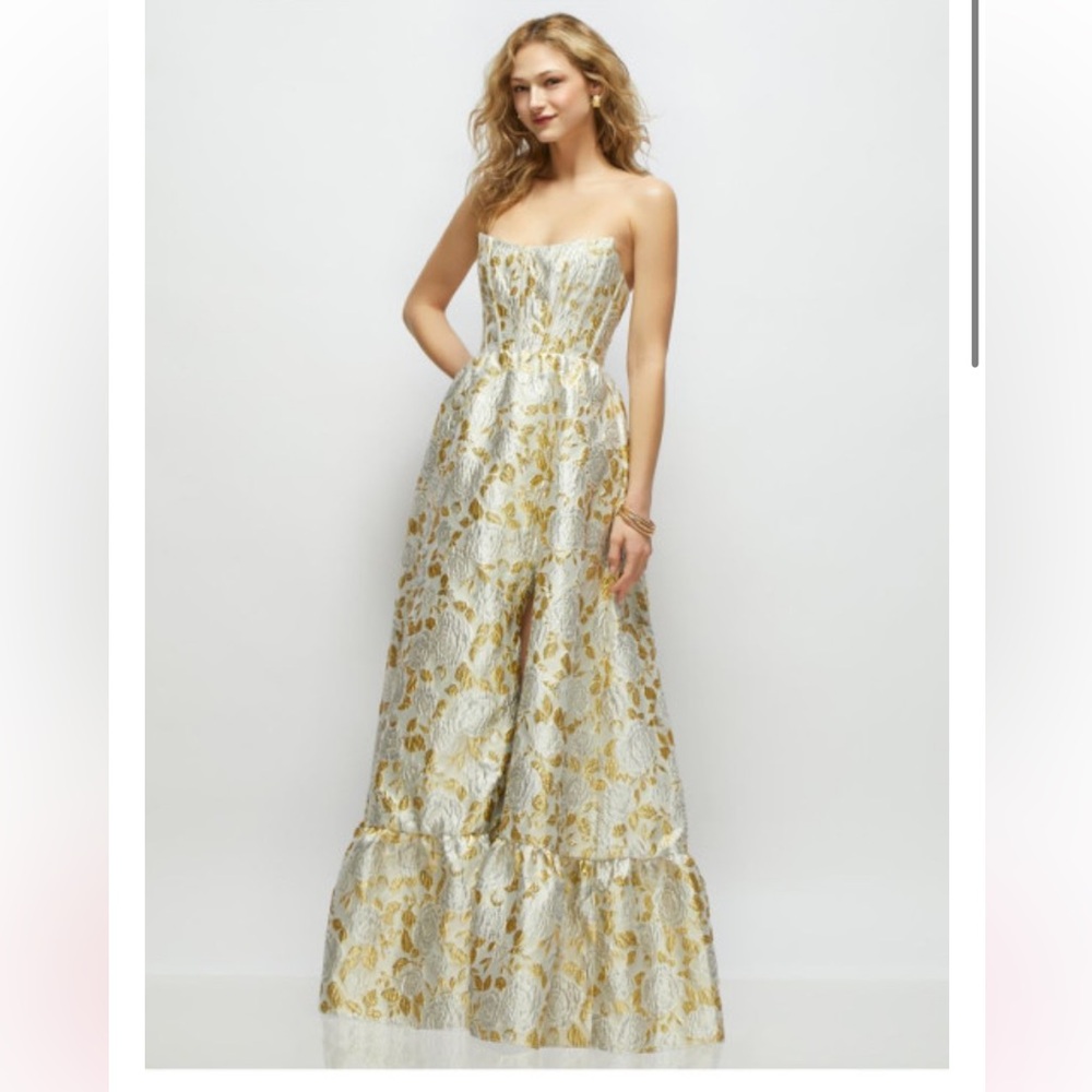 Dessy Collection Vivian Diamond Strapless Gown – Style 3152 – Size 0R PURPLE